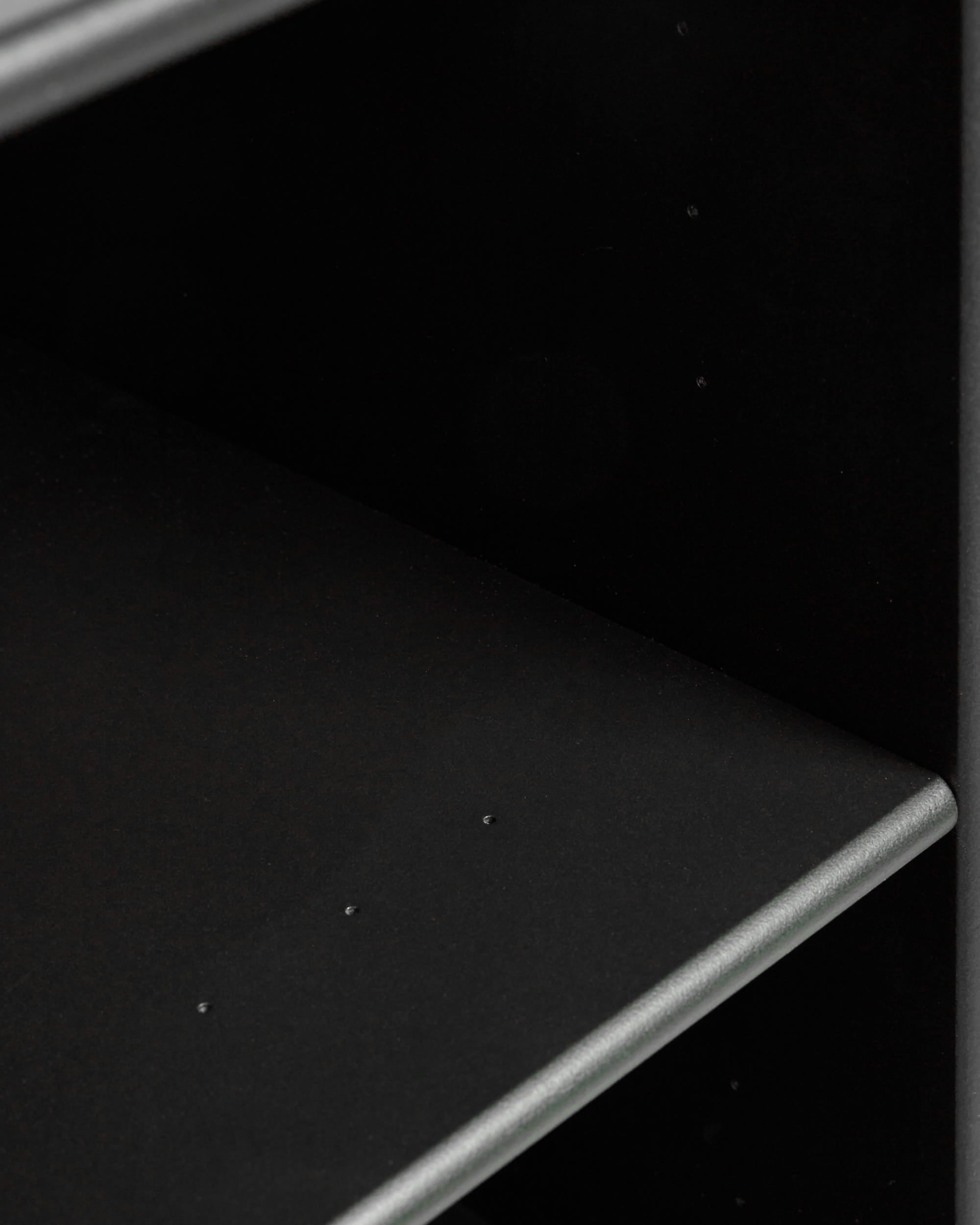 Arka | Åpent skap / Black 